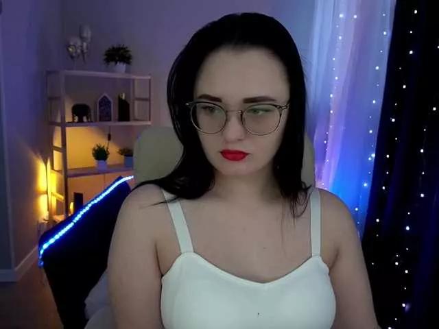 XeniaDiamond on BongaCams 