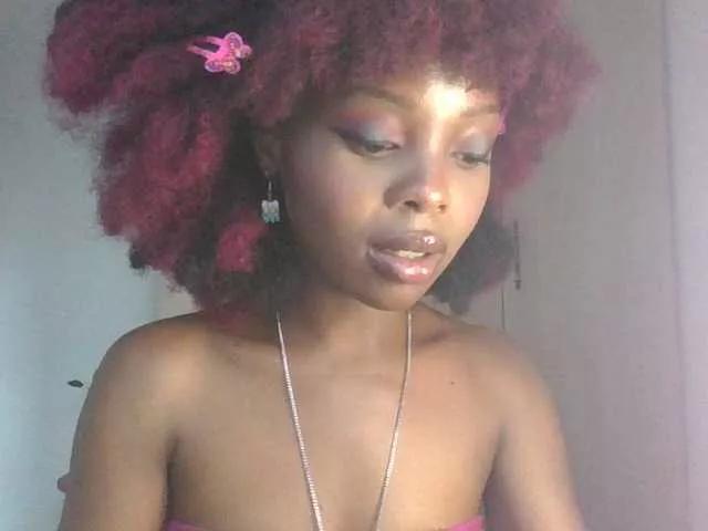YumTam on BongaCams 