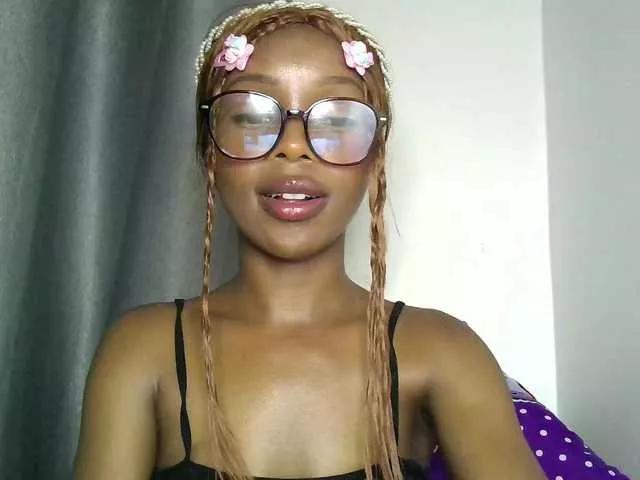 YumTam on BongaCams 