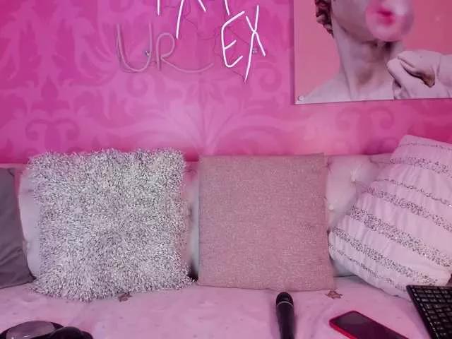 Offline Zoe-s on BongaCams