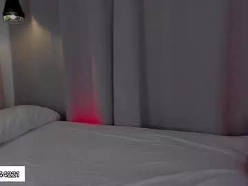 _e_m_m_a_1 on Chaturbate