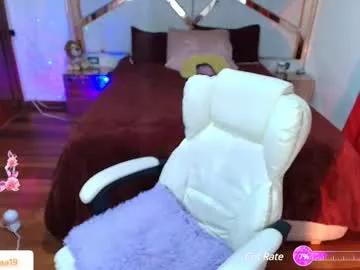 Freechat _natashaa19 on Chaturbate
