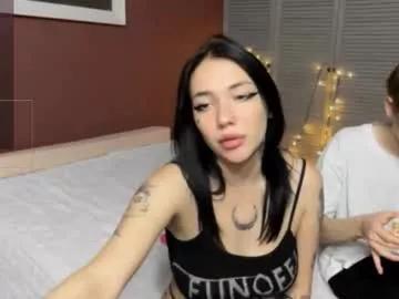 Freechat a_s_m_ on Chaturbate