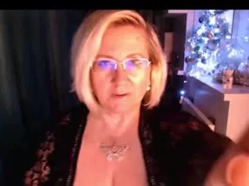 Freechat adrena_ on Chaturbate