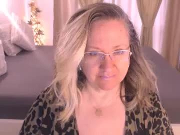 Freechat adrena_ on Chaturbate