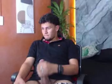 Freechat alan__smith on Chaturbate