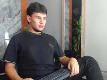 Freechat alan__smith on Chaturbate