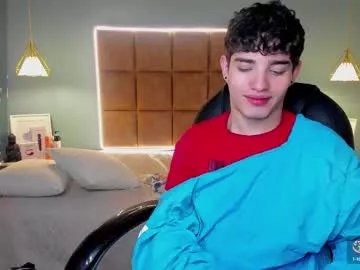 Freechat alejootwink on Chaturbate