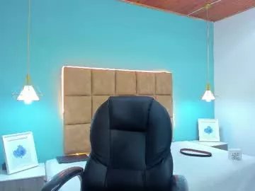 Freechat alejootwink on Chaturbate