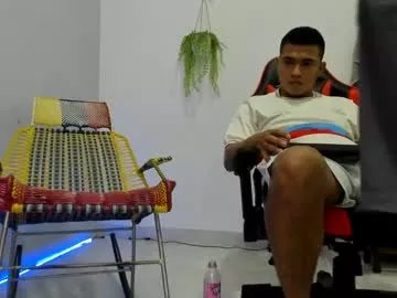 Freechat alpha_smit on Chaturbate