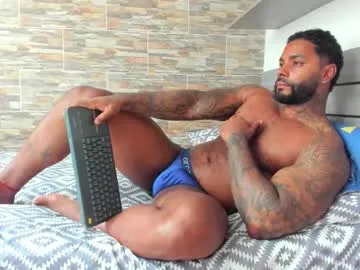angelo_evans33 — GOAL: NAKED [200 tokens remaining] Welcome to my room! #bbc #ebony #muscle #beard #cum