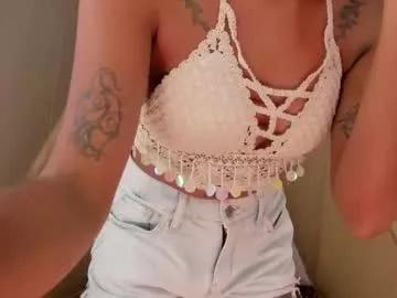 Freechat ariella_ruiz on Chaturbate