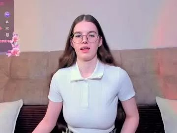 Away ariellateska on Chaturbate