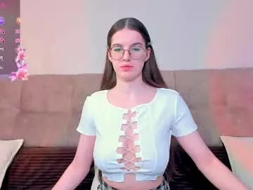 Away ariellateska on Chaturbate