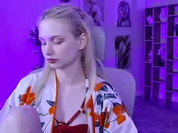 avadaviis on Chaturbate 
