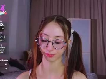 Group avrillemell on Chaturbate