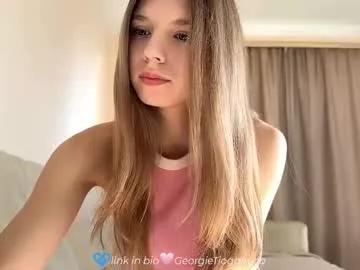 chloe_show