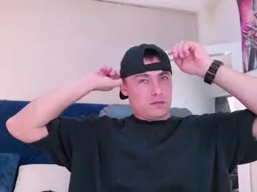 connorsmith_26 — Welcome guys,man willing to experience #bigcock #muscle #feet #lovense #straight ( 700 tokens remaining )