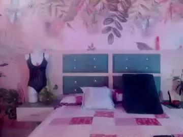 Freechat cristhy_huge_cockts on Chaturbate