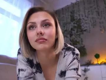 darlinechapel on Chaturbate 