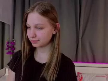 Freechat dollyburruss on Chaturbate