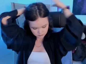 Freechat elainebeness on Chaturbate