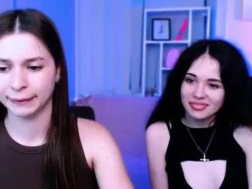 Freechat flora_ri on Chaturbate