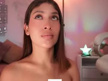 Freechat honeyymoonn_ on Chaturbate