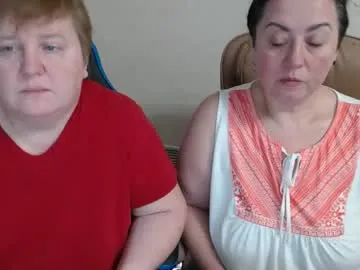 hotfiremommy — Goal: Show 2 pussy #couple #bbw  #lesbian #bigass #bigboobs - Next Goal: Masturbation 2 pussies