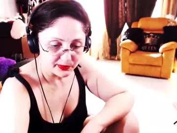 Freechat imperatrizasado on Chaturbate