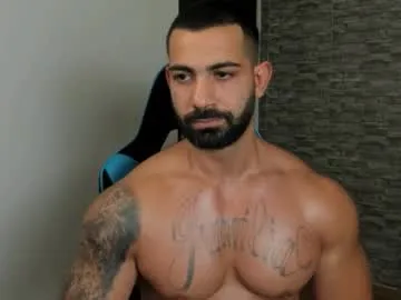 jaxonhunk on Chaturbate