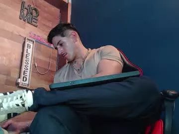 Freechat jonathancast08 on Chaturbate