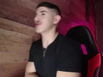 Freechat jonathancast08 on Chaturbate