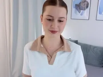 judithmartinez — GOAL: tease with my skirt [187 tokens remaining] Welcome to my room! #18 #shy #bigass #bigboobs #new