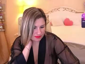 kiraroxx on Chaturbate 