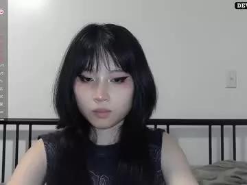 Freechat kitty_krush on Chaturbate