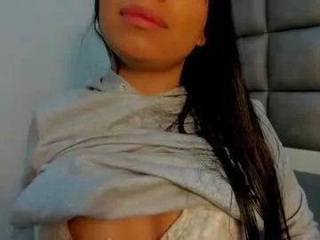 Freechat laura__js_ on Chaturbate