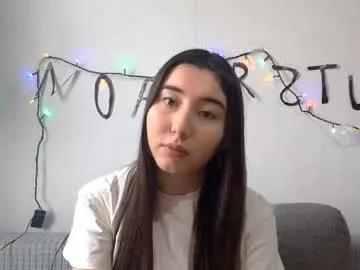 Freechat leonieschmith on Chaturbate
