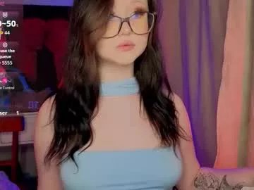 lilhornyprincess on Chaturbate 
