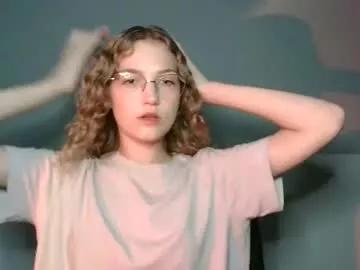 lily_tayberry on Chaturbate 