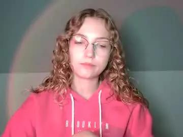 lily_tayberry on Chaturbate