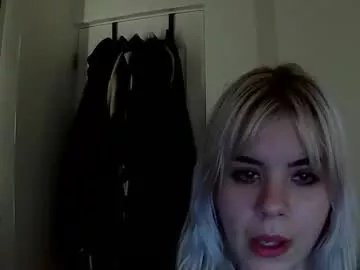 Freechat lolalixx6969 on Chaturbate