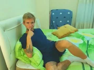 Freechat max_gen on Chaturbate