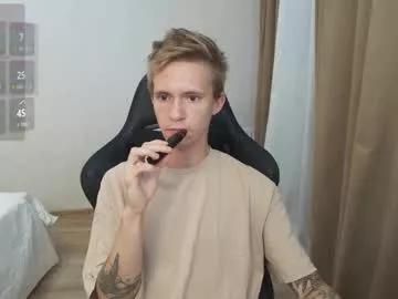 Freechat max_gen on Chaturbate