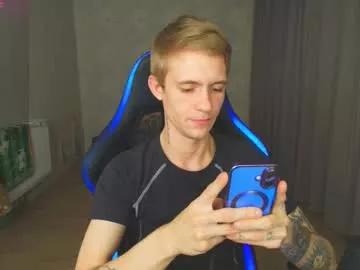 Freechat max_gen on Chaturbate