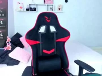 Freechat miascarlettttt on Chaturbate