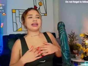 Away miiaa7_ on Chaturbate