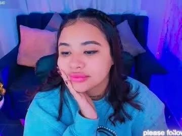 Away miiaa7_ on Chaturbate