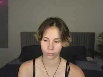 millaholt on Chaturbate 