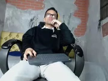 Freechat minho_reyes on Chaturbate